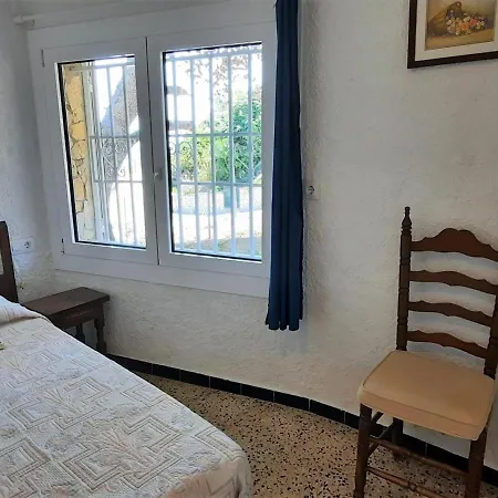 Apartman Familiar Frente Al Mar Con Jardin, Barbacoa, Aparcamiento Y Mascotas Permitidas - Es-170-70 Llança