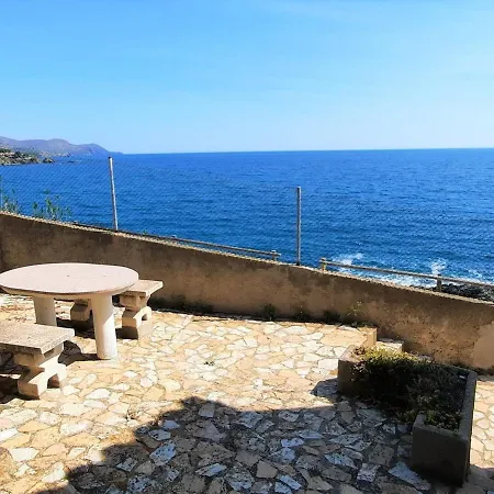 Familiar Frente Al Mar Con Jardin, Barbacoa, Aparcamiento Y Mascotas Permitidas - Es-170-70 *